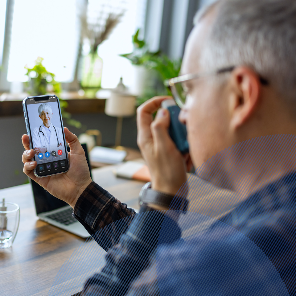 online urgent care patient on the phone with provider